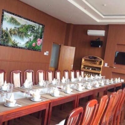 Tấm ốp tường vân gỗ